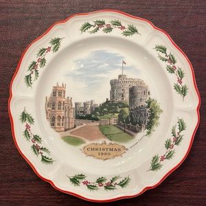 Wedgwood Windsor Castle Queen’s Collector’s Plate